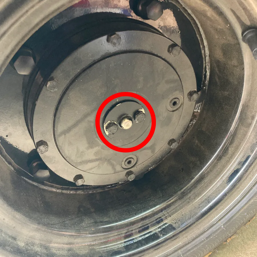Where to find the motor disconnect cap